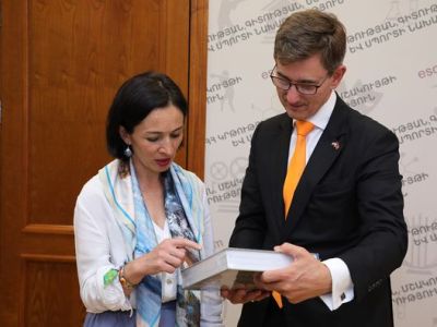 Համագործակցություն կրթության, մշակույթի և սպորտի ոլորտներում. Ժաննա Անդրեասյանն ընդունել է դեսպան Սխերմերսին