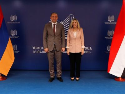 Քերոբյանը Եգիպտոսի դեսպանի հետ քննարկել է երկկողմ տնտեսական համագործակցության խորացմանը վերաբերող հարցեր