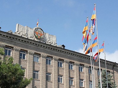 Արցախի նախագահը հրաժարականից առաջ պաշտոնանկ կանի Արցախի պետնախարարին