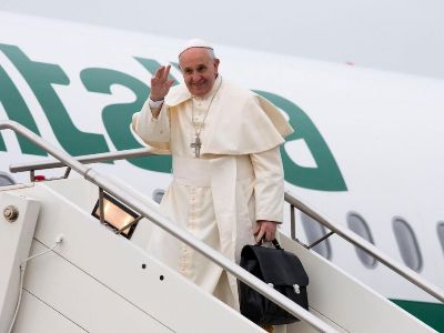 Pope Francis sends messages to Xi Jinping, Azerbaijan’s Aliyev, Turkey’s Erdogan while flying over China