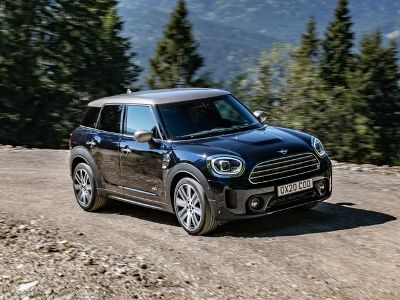Mini-ն թողարկել է նոր սերնդի էլեկտրական Cooper-ը և Countryman-ը