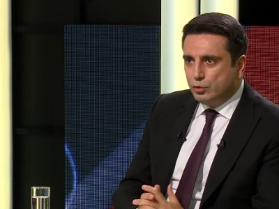 Ален Симонян: Если выяснится, что мы сможем избежать жертв своим уходом, мы не задумаемся ни на секунду