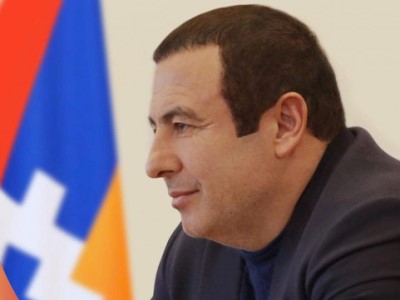 Գագիկ Ծառուկյանն այսօր հեռախոսազրույցներ է ունեցել Արցախի պետնախարարի, ԱԺ նախագահի եւ Ռուբեն Վարդանյանի հետ