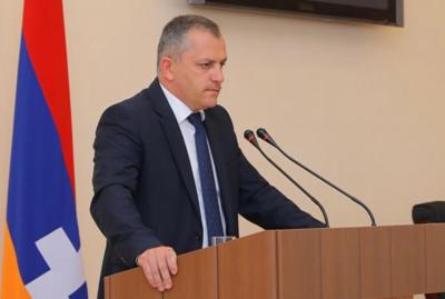 Newspaper: Broad consensus forming in Karabakh around state minister Samvel Shahramanyan as next President