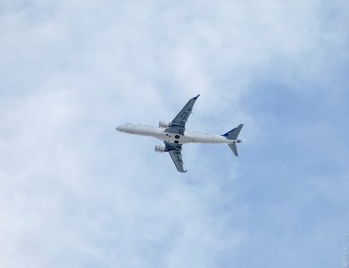 Египет впервые за пять месяцев возобновил прямые коммерческие рейсы в Судан