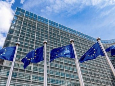 EU calls on Armenia, Azerbaijan to avoid further incidents, recommit to dialogue
