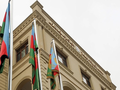Ադրբեջանի իշխանությունները համերկրացիներին վախեցնում են քրեական հետապնդմամբ բանակի մասին վիդեոներ հրապարակելու համար