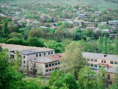 Ադրբեջանական կողմը չի թողնում՝ ցորենը հավաքենք, կոմբայնի ուղղությամբ 5-6 անգամ կրակել են. Սարուշենի գյուղապետ