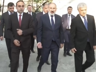 Փաշինյանը ծանոթացել է Շենգավիթ վարչական շրջանում մարզադպրոցների կառուցման աշխատանքներին (վիդեո)