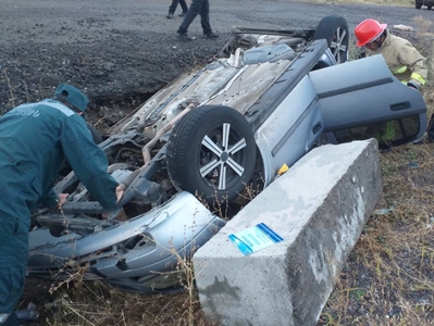 Երևան-Գյումրի ավտոճանապարհի «Opel» մակնիշի ավտոմեքենան շրջվել է. կան տուժածներ