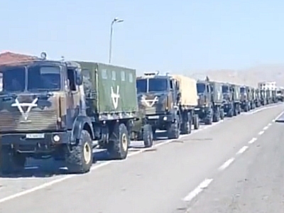 What does symbol on Azerbaijan armored vehicles mean?