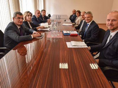 Վենետիկի հանձնաժողովի և ԵԱՀԿ-ԺՀՄԻԳ-ի ներկայացուցիչներն այցելել են ԿԸՀ