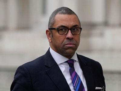 Министр иностранных дел Британии посетит Турцию