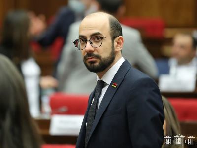 Էրեբունի թանգարանի մոտից Նիկոլ Փաշինյանը երթով կքայլի դեպի քաղաքապետարան, որտեղ տեղի կունենա հանրահավաք