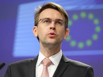 ЕС готов принять меры в отношении КНДР, если она предоставит военную помощь России