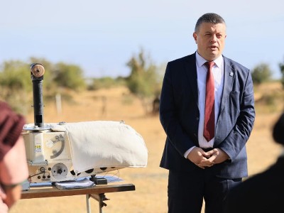 Օզոնի քարտուղարության գործադիր քարտուղարն այցելել է «Ամբերդ» օդերևութաբանական կայան