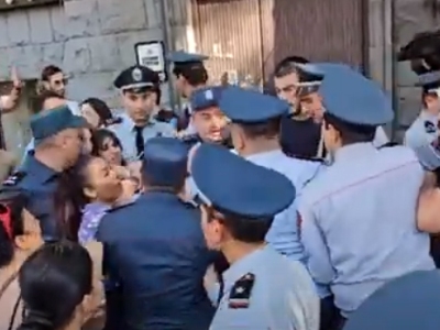 Инцидент на перекрестке Маштоца-Амиряна: Полиция, хватит защищать предателя!