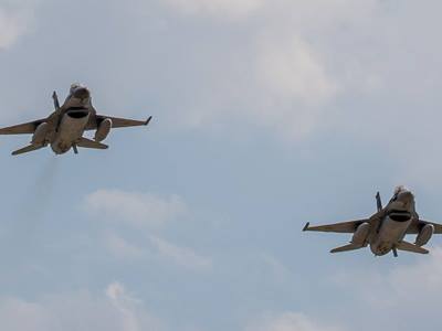 В Румынию прибыли дополнительно четыре американских самолета F-16