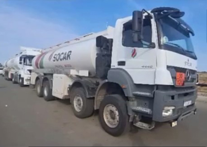 Ադրբեջանական ԶԼՄ-ները հայտնել են, որ SOCAR ընկերության 2 բենզատար են ուղարկել Ստեփանակերտ