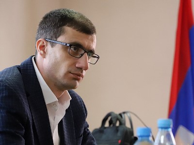 2021թ-ից ԱՀ իշխանությունները քննարկումներ են ունեցել Ադրբեջանի հետ․ դրանց մասնակցել են նաև ՀՀ պաշտոնյանները․ Առաքելյան