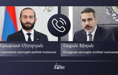 Ararat Mirzoyan had a phone conversation with Minister of Foreign Affairs of Türkiye