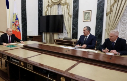 Պուտինը հանդիպել է պաշտպանության փոխնախարարի և «Վագներ» ՊՄԿ-ի նախկին հրամանատարի հետ