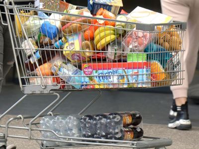 Խոշոր առևտրային ցանցերն ունեն պահեստավորված բավարար քանակի ապրանք, մեծաքանակ գնումների անհրաժեշտություն չկա․ ՄՊՀ