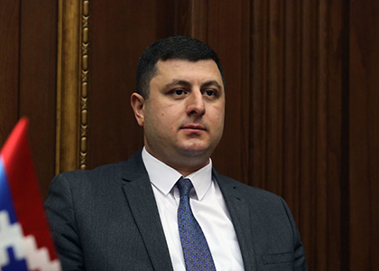 Փաշինյանը մի օր էլ ԱԺ-ում կհայտարարի` օրենքը ես եմ ու Հայաստանը բաց երկնքի տակ բանտի կվերածի. Աբրահամյան