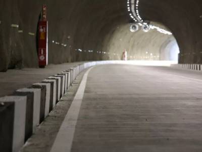 Тоннель Девдораки на дороге, ведущей к Верхнему Ларсу, открыт для транспорта