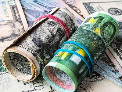 Ռուսաստանում դոլարի փոխարժեքը վերջին մեկուկես տարում առաջին անգամ գերազանցել է 102 ₽-ին