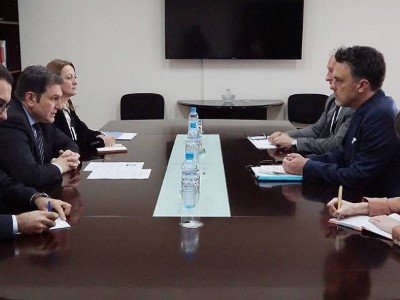 В МИД Армении представили немецкому депутату последствия преступной политики Баку