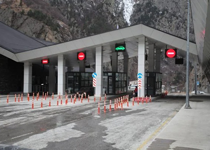 Լարս ավտոճանապարհը բաց է բոլոր տեսակի տրանսպորտային միջոցների համար