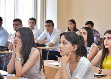 Что ждет в Армении студентов, насильственно перемещенных из Арцаха?