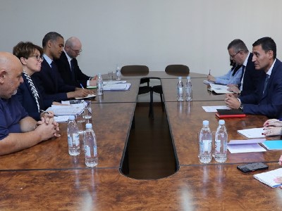 ԿԳՄՍ-ում ԵԽ ներկայացուցչի հետ քննարկվել են ԼՂ-ից տեղահանված երեխաների կրթության հարցերը