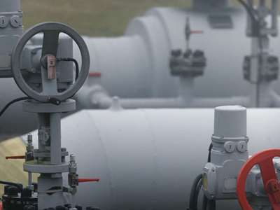 Иран и Россия ведут переговоры о расширении сотрудничества в нефтегазовой отрасли