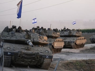 Evacuation of Israeli Sderot on Gaza border due in coming hours