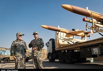 Iranian experts equip Karrar jet drone with air-to-air missile