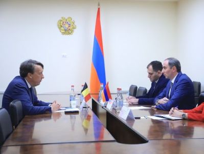 Minister briefs Belgium envoy on Armenia high-tech infrastructure (PHOTOS)
