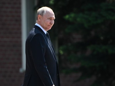 Российский журналист: Путин понимает, что власть в Армении может меняться