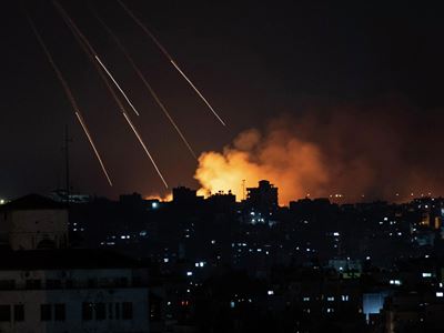Армия Израиля наносит удары «небывалой силы» по сектору Газа
