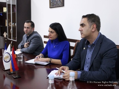 ՄԻՊ-ը Ֆրանսիայի ԱԺ պատվիրակության հետ քննարկել է բռնահանված արցախցիների իրավունքի պաշտպանության հարցը