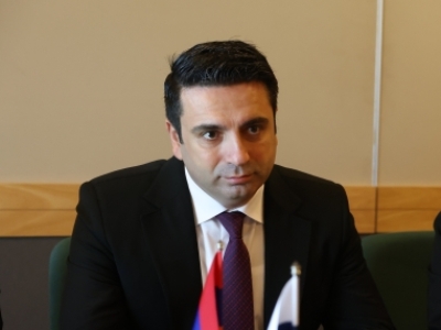 Ես դեռ նոր-նոր եմ սկսում. Ալեն Սիմոնյան