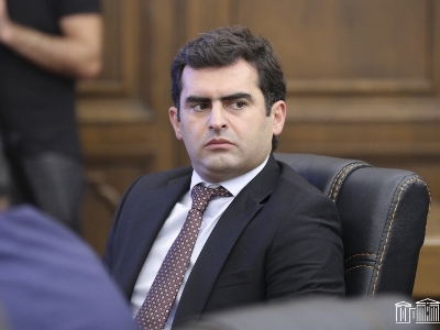 Legislature vice-speaker complains about reduction of programs in Armenia IT sector