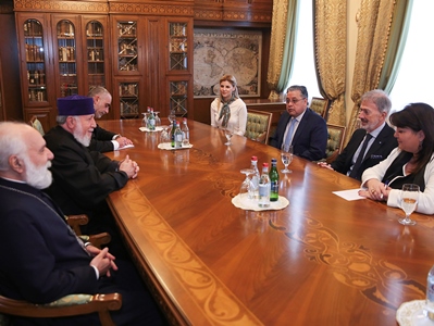 Ամենայն Հայոց Կաթողիկոսն ընդունել է Արգենտինայում հրեական կազմակերպությունների պատվիրակության նախագահին