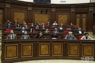 «Հրապարակ». ՔՊ-ական կին «առաջնորդների» «վոյաժները»