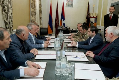 «Փաստ». Պապիկյանի և Սասուն Միքայելյանի միջև հարաբերությունները լարված են. «բազարի» կնքահայրը Անդրանիկ Քոչարյանն է