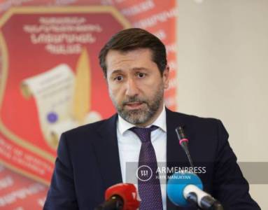«Ժողովուրդ». Կարեն Անդրեասյանը «մենամարտի» է դուրս եկել Խաչատրյան եղբայրների դեմ