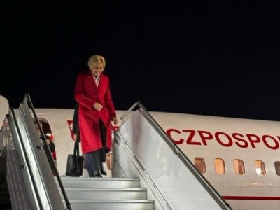 Супруга президента Польши приехала в Армению