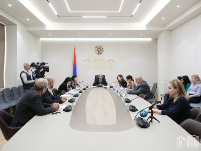 В комиссии НС обсудили кандидатуры на вакантные должности членов КТР Армении
