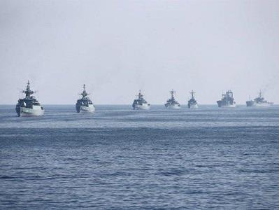 Иран и Оман провели учения в Ормузском проливе